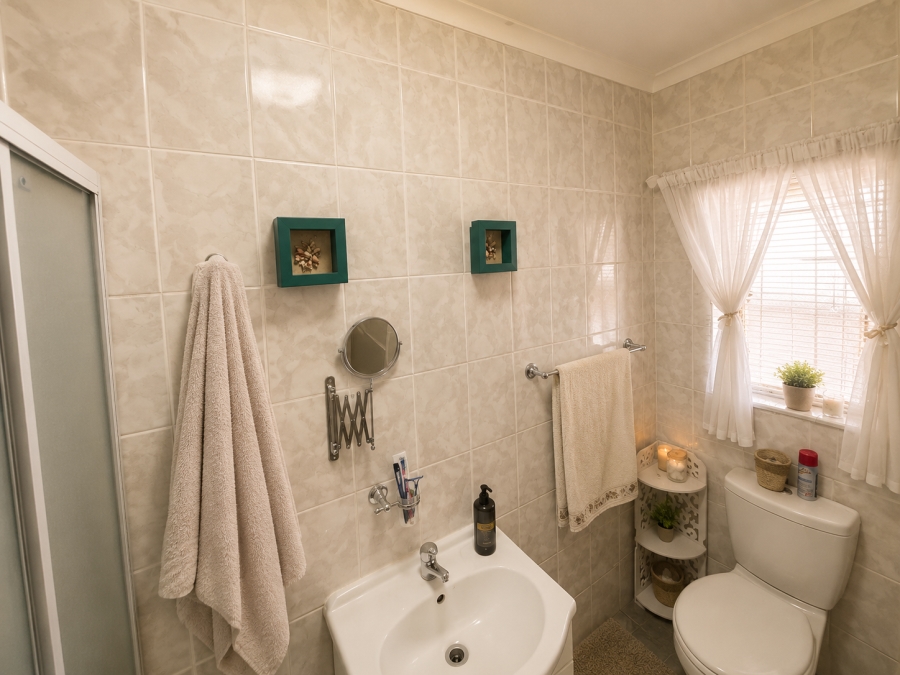 3 Bedroom Property for Sale in Waterval East North West